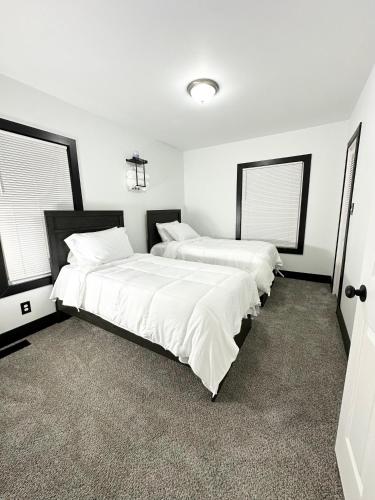 Fully Renovated Modern 4Bedroom 3Bath Home Close to Downtown Cleveland Fully Furnished, Cleveland (zdjęcie 9)