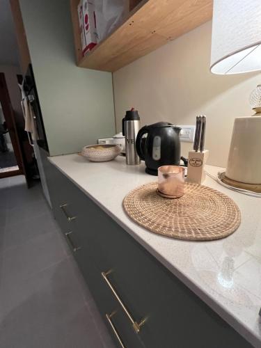 Hogar cerca Del Mar, Para Mayores de 30, No se aceptan grupos de jóvenes, No se acepta mascotas (Hogar cerca Del Mar, Para Mayores de 30, No se aceptan grupos de jovenes, No se acepta mascotas, No ) in Pinamar