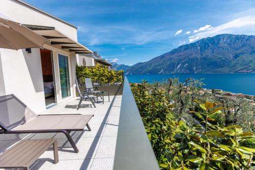 Suite, junior, vista sul lago, vista panoramica, balcone, vasca idromassaggio