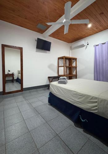 Santa Marta - image 2