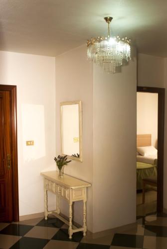 Hotel El Duende - image 7