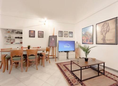 Casa Vico Mandorla, Savona