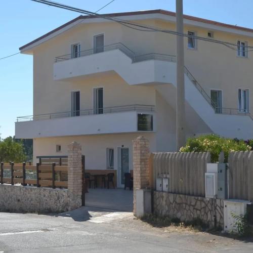 Villa Uria monolocali con e senza angolo cottura chambre d'hôte Ischitella