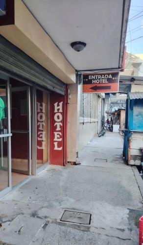 Hotel Senderos Maya in סן פדרו סולה