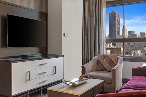 Deluxe Union Square Suites – San Francisco, CA