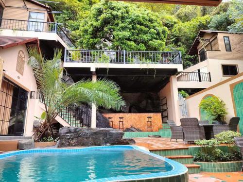 Camellia Garden Hotel