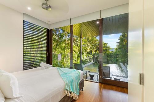Villa with Private Pool image 10