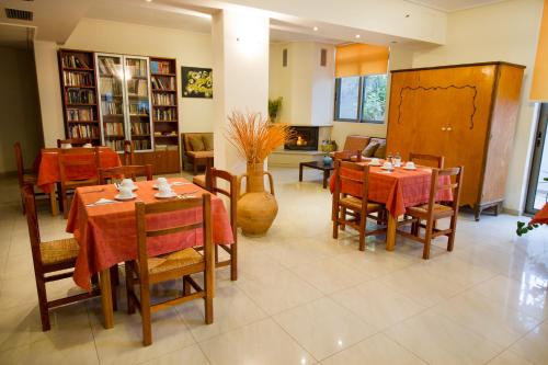 Lycasti Maisonettes - image 4