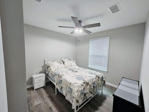 Come feel home away from home in Wakulla Springs (FL)
