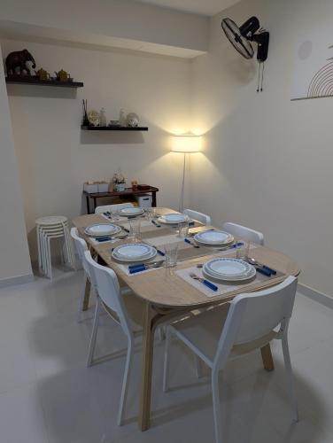 4-12pax Sawatt Homestay at Subang - Entire House 4-12pax Sawatt Homestay at Subang - Entire House