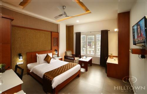 Kgees - Hill Town Hotel in Idukki