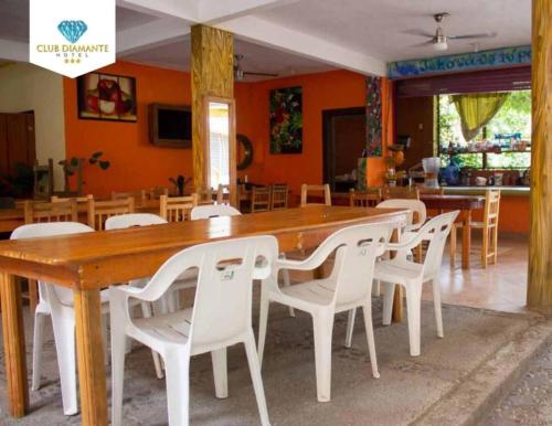 Restaurant, Hotel Acapulco Club Diamante in Puerto Marques