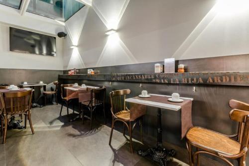 Hotel Apolonia - image 5