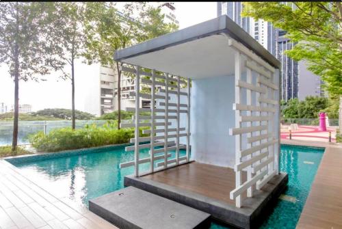 ELEMENTS Condo with Infinity Pool ELEMENTS Condo with Infinity Pool