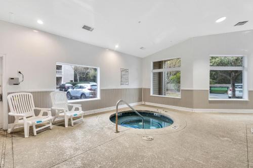 Port Royal Spa heaven with beach access in Hilton Head Island (SC)