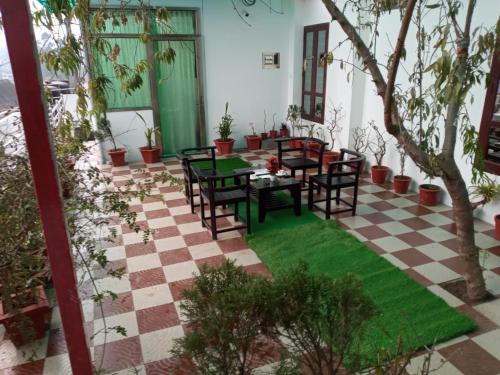 สวน, Ghala Residency in วตานัปปัลลี