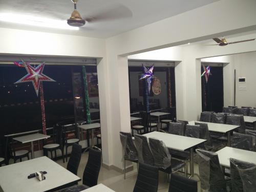 Bar/lounge, Hotel Dewa Goa near Salgaocar Medical Research Centre