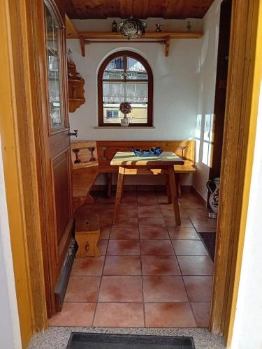 Haus in den Bergen! Österreichs Dorfperle (Haus in den Bergen! Osterreichs Dorfperle) in 巴德布萊貝格