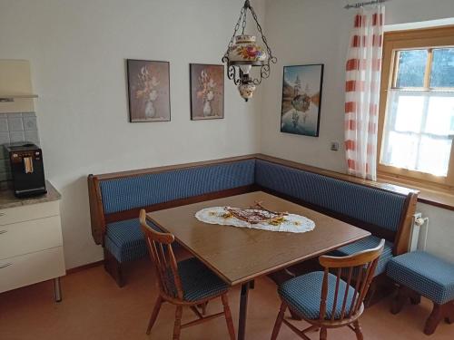 Haus in den Bergen! Österreichs Dorfperle (Haus in den Bergen! Osterreichs Dorfperle) in 巴德布萊貝格