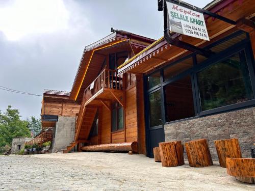 Meydan Şelale Dağ Evi (Meydan Selale Dag Evi) in Meydanköy