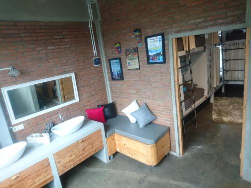 Shelter Hostel Malang in Malang