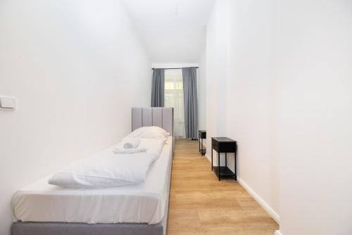 Perfect for 4, central, fast Wifi, Berlin (photo 9)