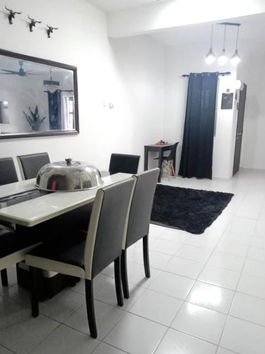 Homestay suria in Gambang