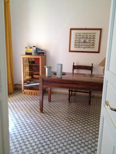 Family Room (2 Adults + 2 Children) image 3