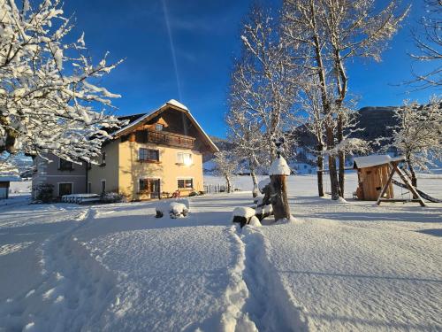 Viesnīcas āriene, Landhotel Lacknerhof in Hintergöriach