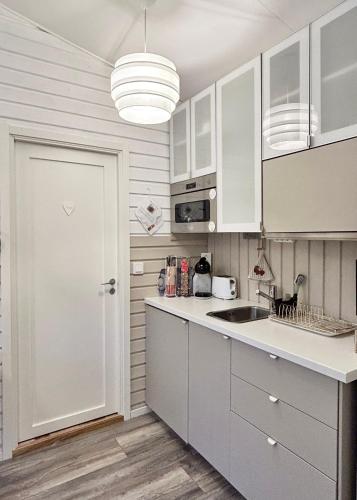 厄勒布鲁 Lilla huset Bed & Breakfast - countryside guesthouse, free parking 4星级 酒店 设施