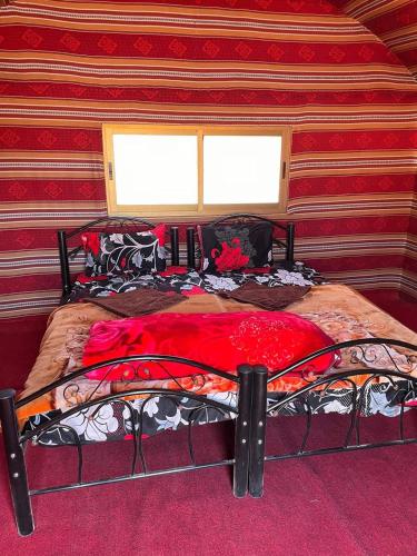 2 twin beds