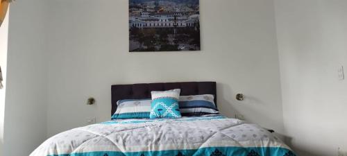 Departamento junto a la Basílica Voto Nacional - Quito (Departamento junto a la Basilica Voto Nacional - Quito) in ซานฮวน