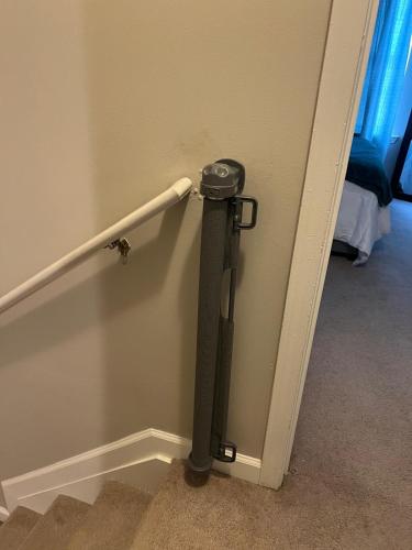 Luxe Central Suburban Retreat Luxe Central Suburban Retreat