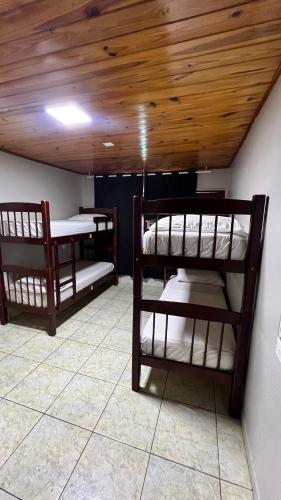Hostel Peter Pan – Puerto Iguazu, FL