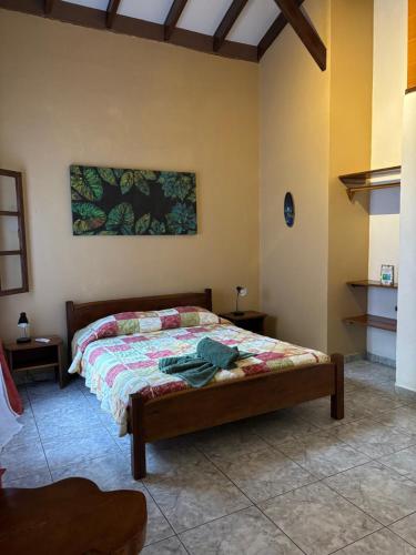 Hotel Suizo Loco Lodge & Resort – Cahuita, CA