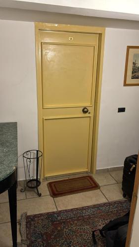 Guide Tour Apartments, Naples (photo 8)