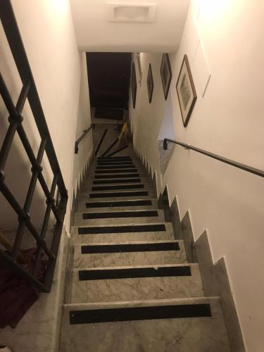 Guide Tour Apartments, Naples (photo 7)