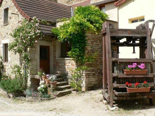 Gite La Petite Maison - au coeur des vignes - Mercurey gîte à louer Mellecey