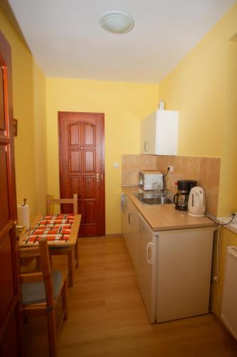 Kondics Apartmanhaz in ヘジコゼグ