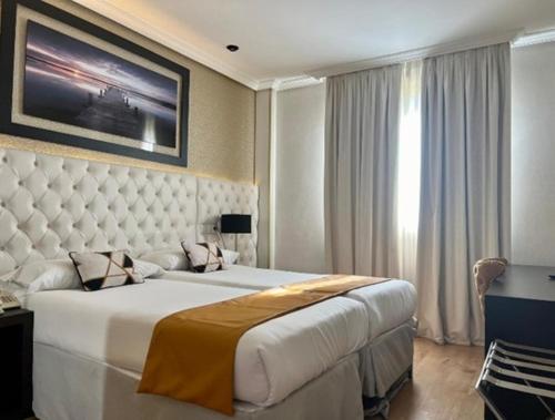 Hotel Suites Feria de Madrid - image 7