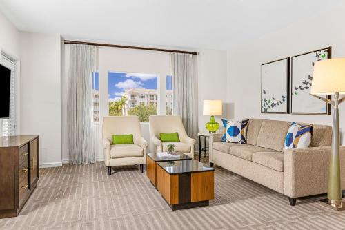 Two-Bedroom Villa - Non-Smoking image 3