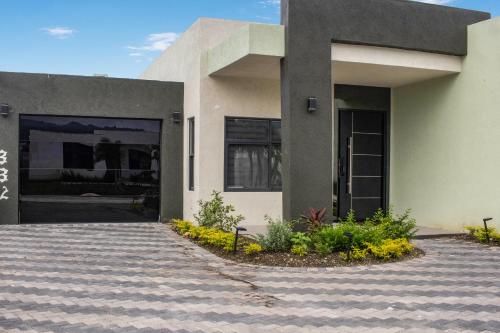 Tranquility Love Bay in Plantation Village