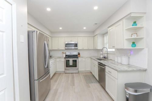 Sojourn Family Home Sleeps 6 in 諾福克市中心