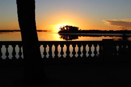 卡瑟纳苏珊娜酒店