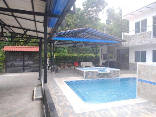 Casa de campo Villa Mariana in Espinal