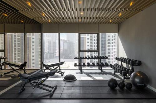 Luxury Dubai High Rise, Skyline Views, Дубай (фото 4)