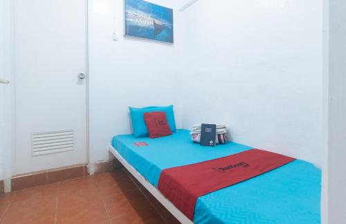 RedDoorz near OWWA Pasay, Manila (fotografie 9)