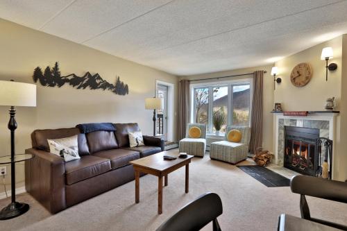 Pico Mountain Condo C-307 - 1 BR, 1BA Steps to Pico Ski Slopes, Bus to Killington, Killington