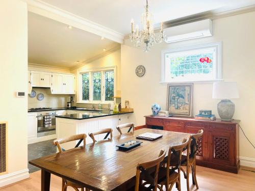 Leura's Magical Manderley in Leura