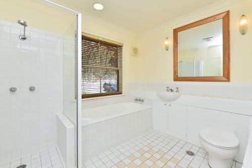 Cypress Lakes Villa 516 Primrose